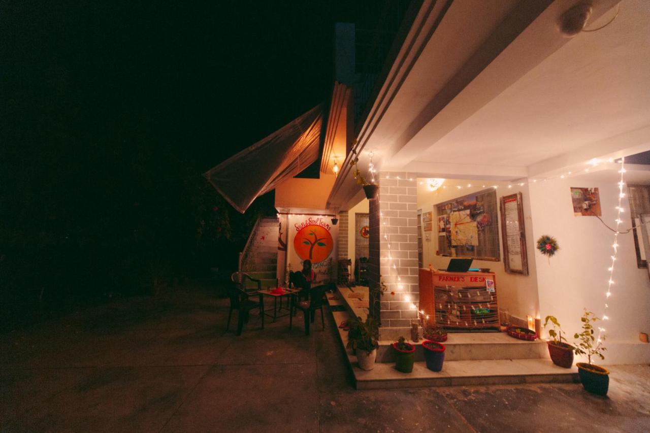 Sun N Soil Backpacker Hostel Lachhiwala Exterior photo